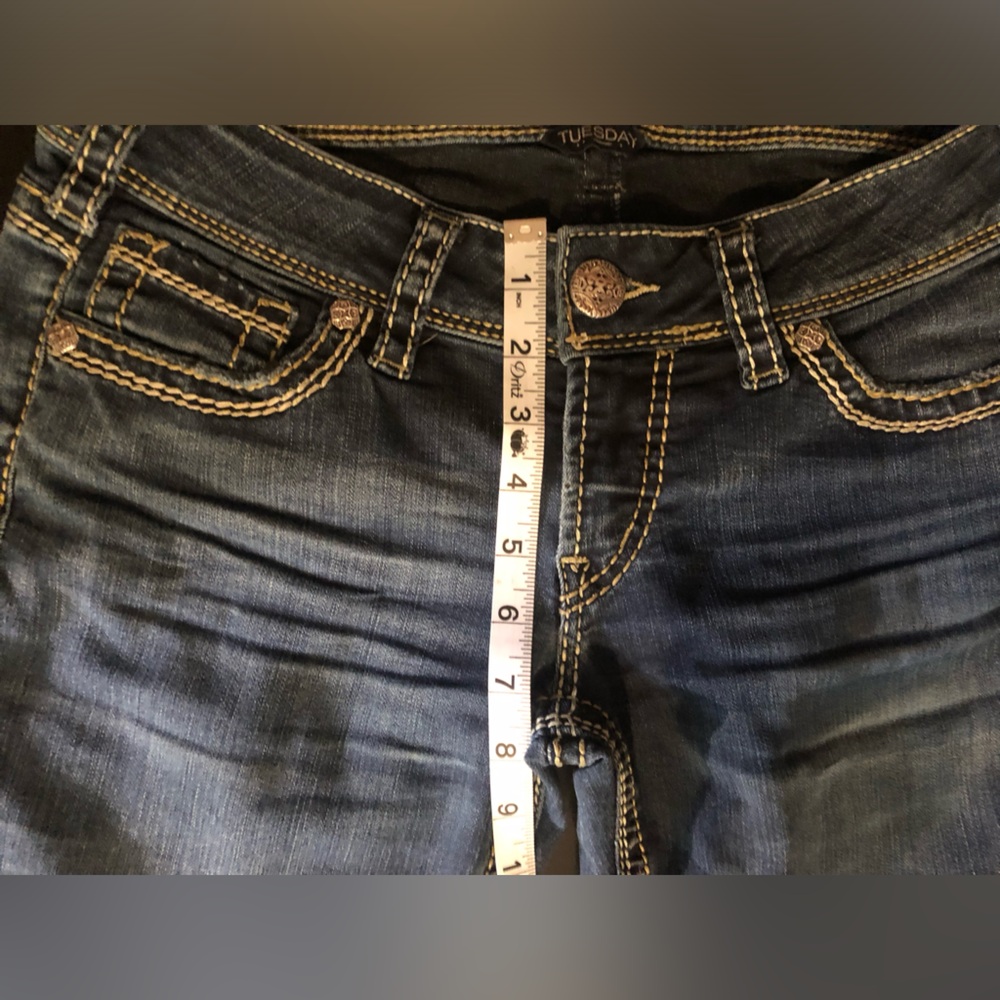 Silver Jeans - Picture 8 of 10